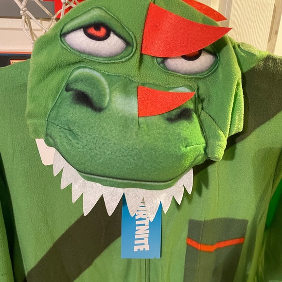 SOLD OUT!l🔥 NWT! Men’s Onesie Pajama or Costume Green Epic Games Fortnite Rex - Picture 4 of 8